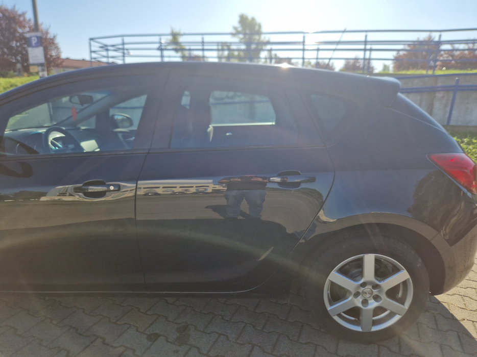 Zdjęcie drzwi tylne lewe wraz z szybą