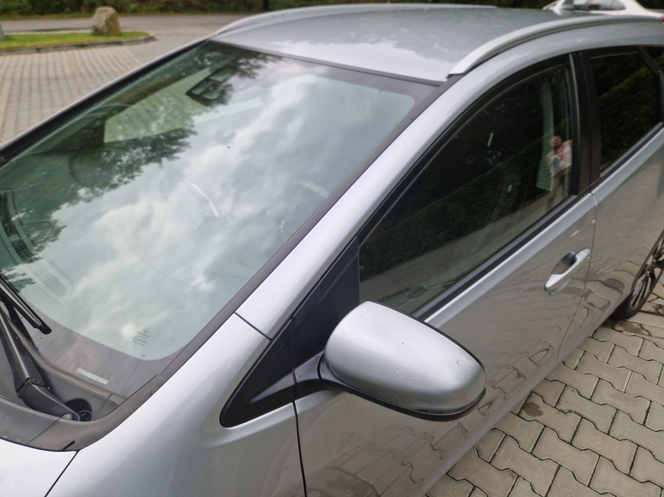 Zdjęcie słupka A lewego
