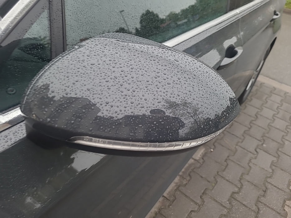 Zdjęcie obudowy lusterka lewego