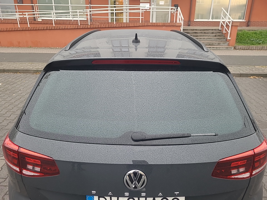 Zdjęcie szyby tylnej