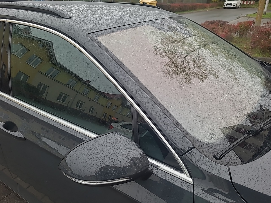 Zdjęcie słupka A prawego