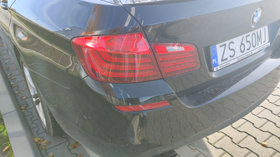 Zdjęcie oświetlenia tylnego lewego