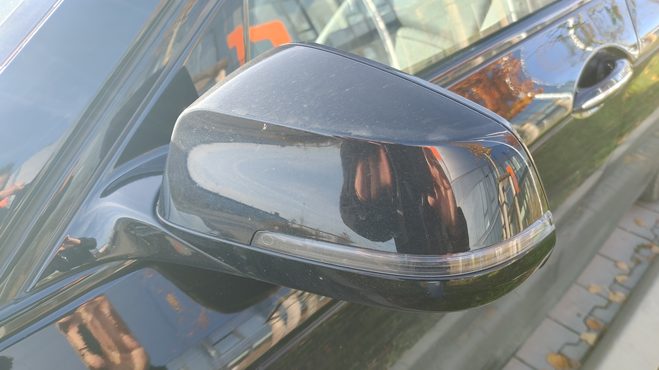 Zdjęcie obudowy lusterka lewego