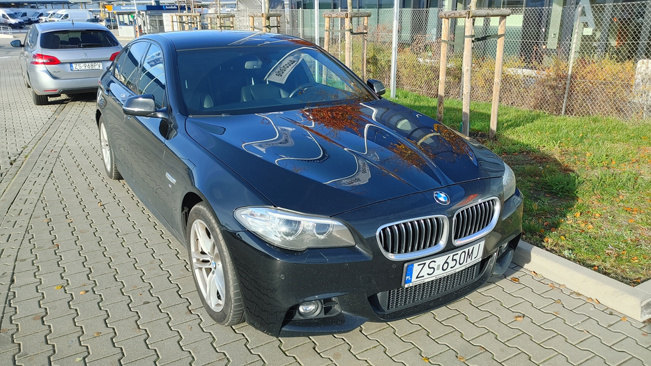 Zdjęcie po ukosie, prawy przód