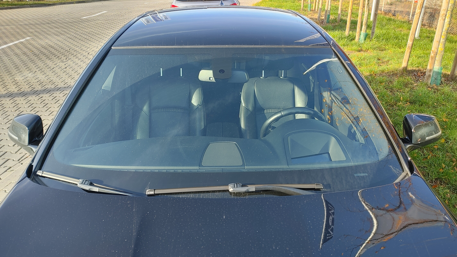 Zdjęcie szyby czołowej - zdjęcie ogólne