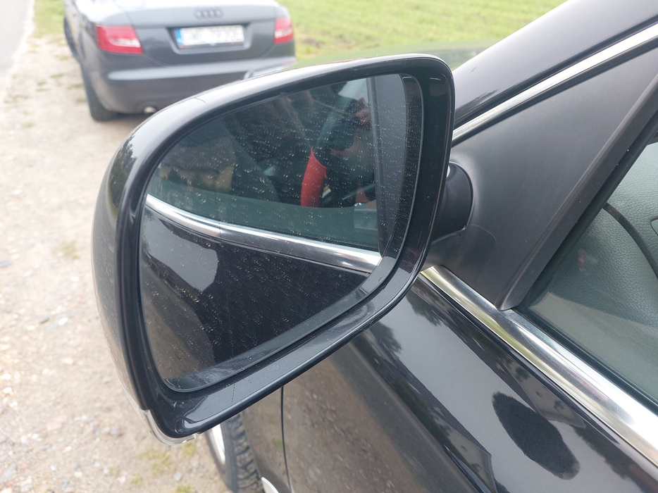 Zdjęcie zwierciadła lusterka lewego