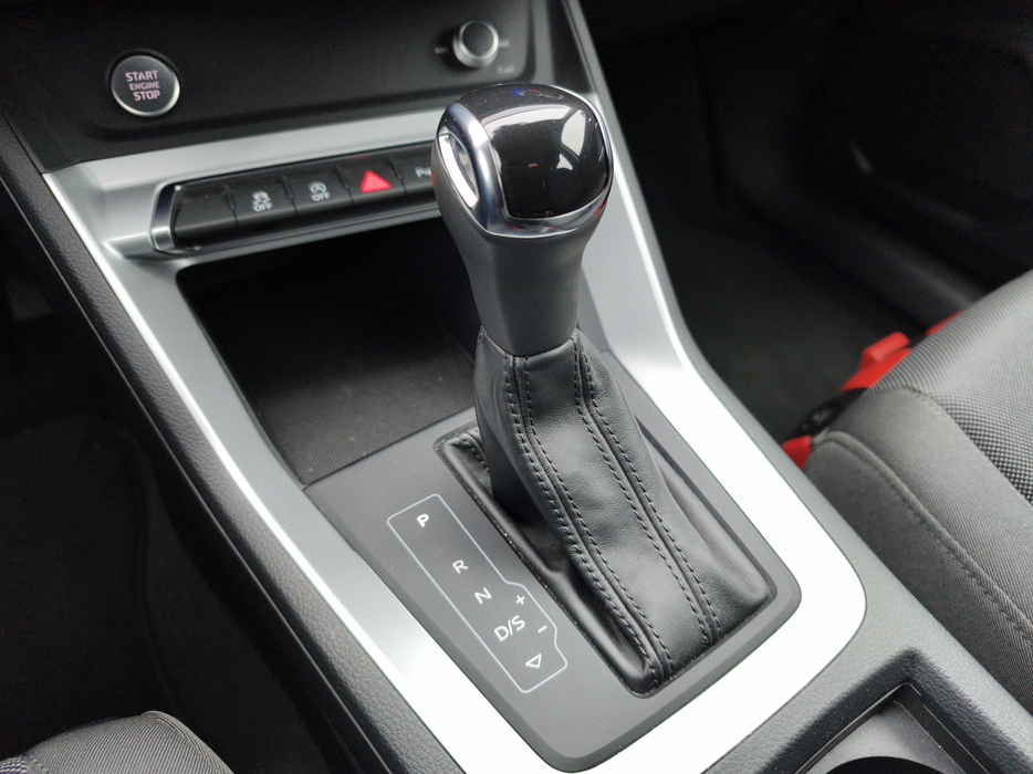 Zdjęcie drążka zmiany biegów