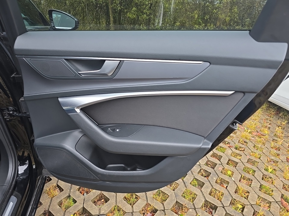 Zdjęcie tapicerki drzwi tylnych prawych