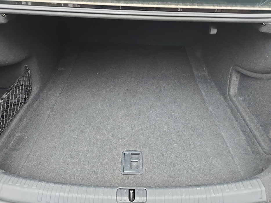 Zdjęcie przestrzeni bagażowej