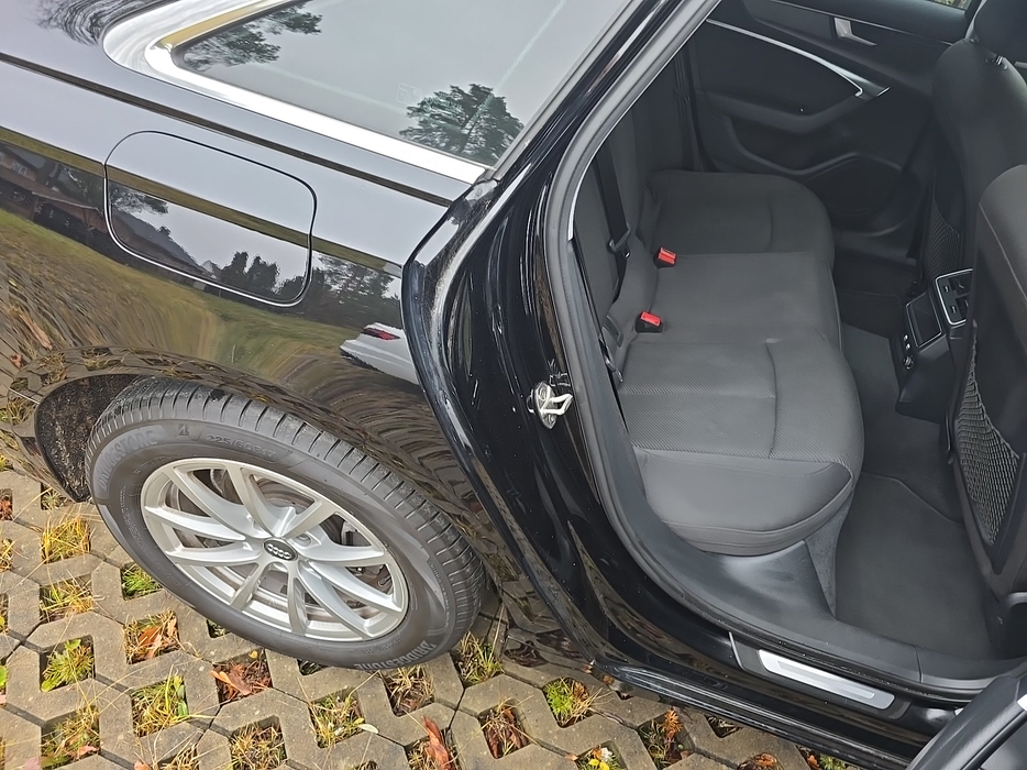 Zdjęcie słupka C prawego