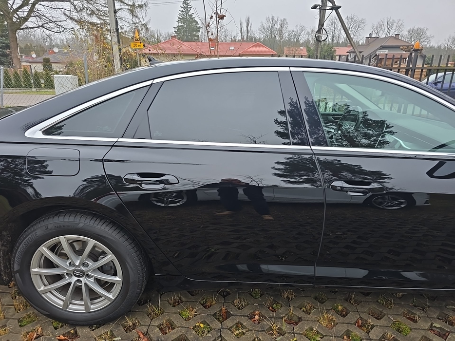 Zdjęcie drzwi tylnych prawych wraz z szybą