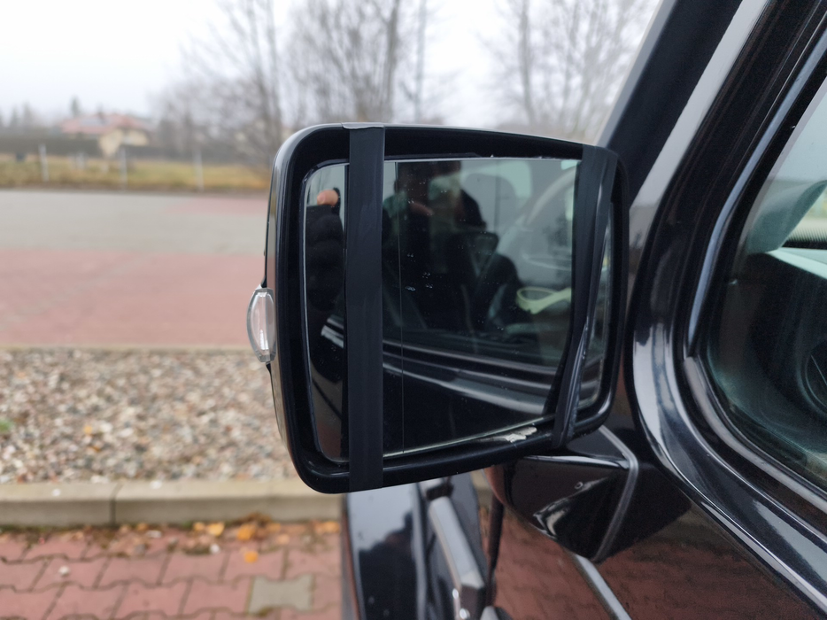 Zdjęcie zwierciadła lusterka lewego