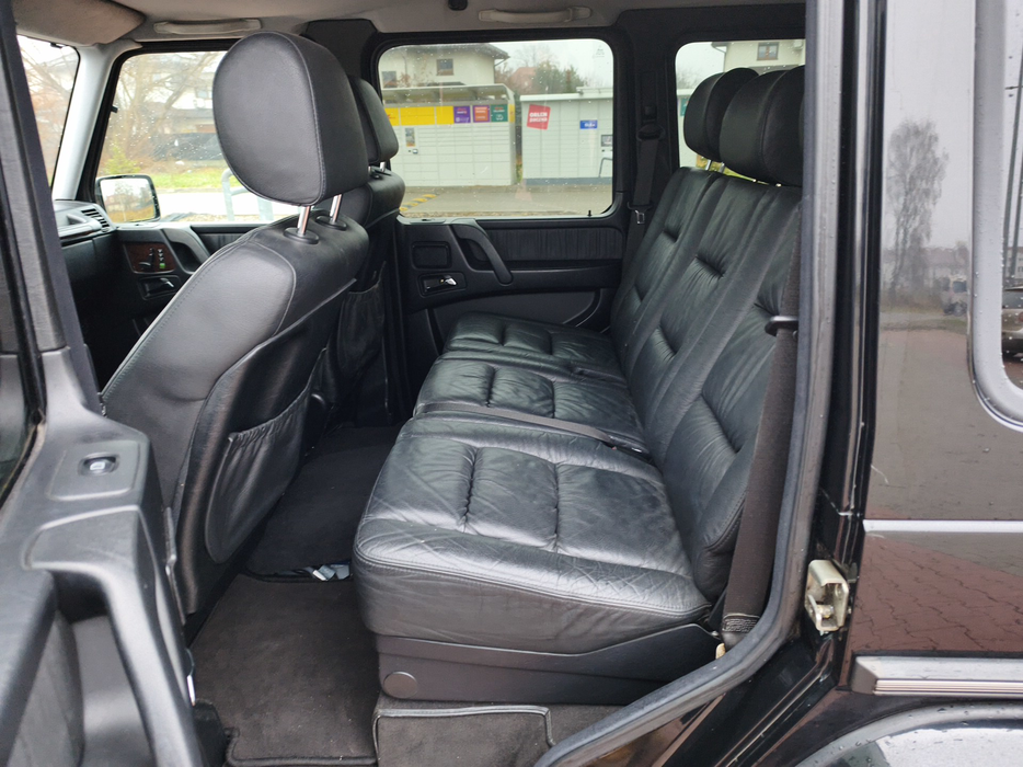 Zdjęcie wnętrza od kierowcy, tył