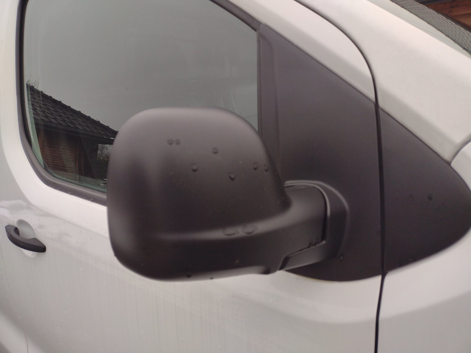Zdjęcie obudowy lusterka prawego
