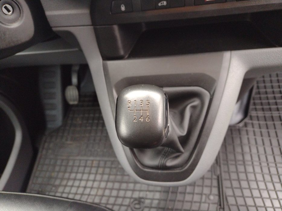 Zdjęcie drążka zmiany biegów