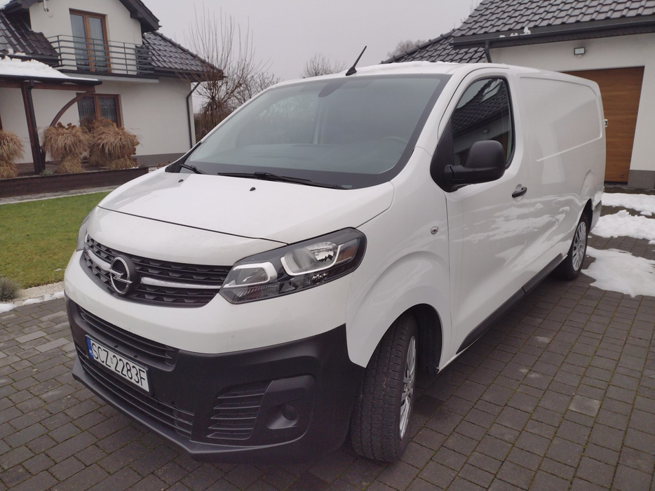 Zdjęcie po ukosie, lewy przód