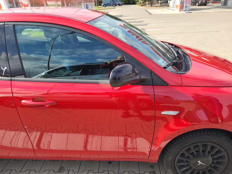 Zdjęcie słupka A prawego