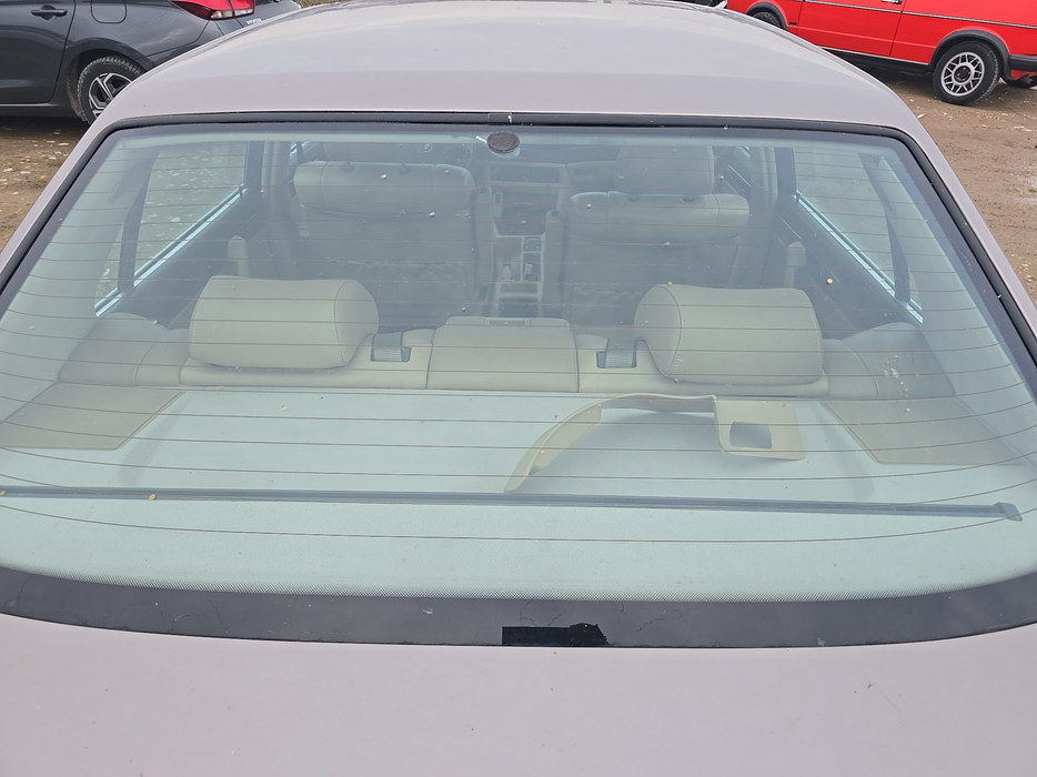 Zdjęcie szyby tylnej