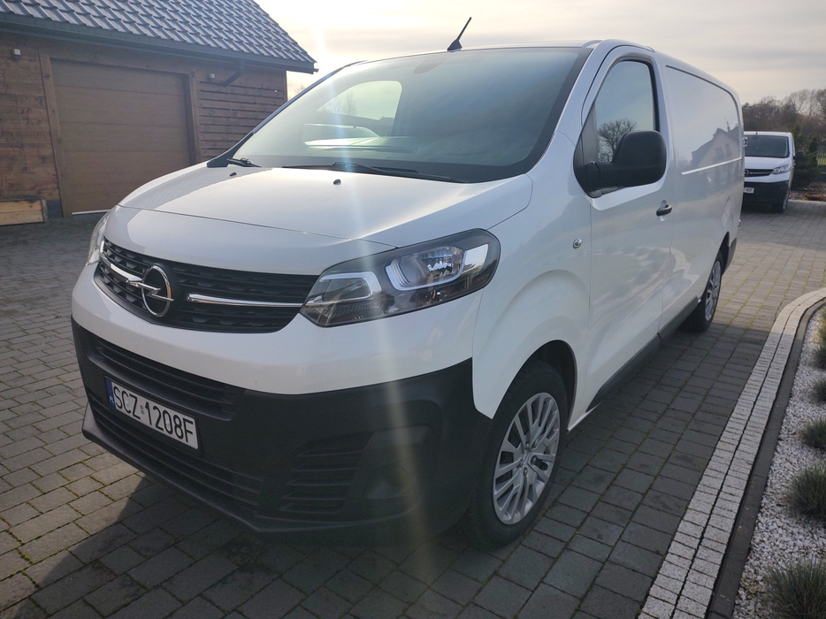 Zdjęcie po ukosie, lewy przód