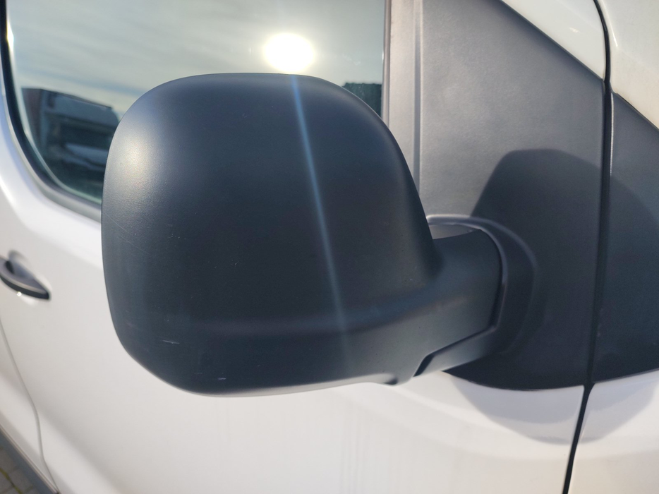 Zdjęcie obudowy lusterka prawego