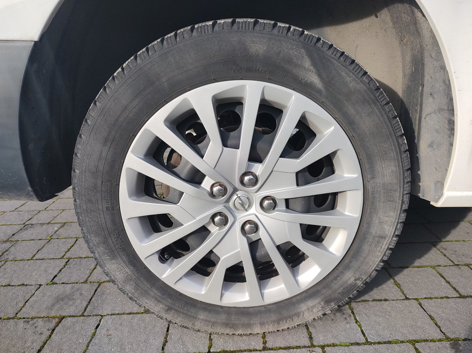 Zdjęcie koła tylnego prawego