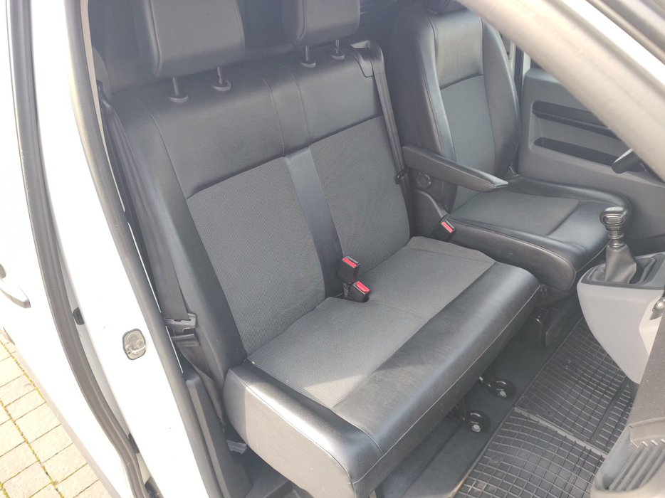 Zdjęcie fotela przedniego prawego