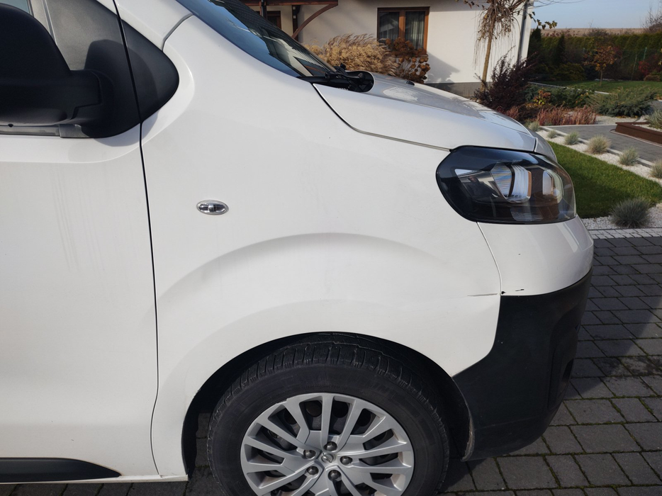 Zdjęcie błotnika przedniego prawego