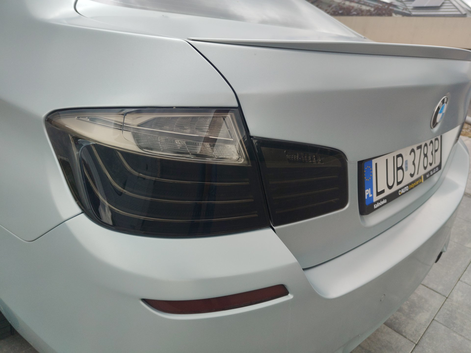 Zdjęcie oświetlenia tylnego lewego