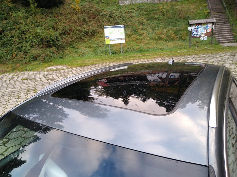 Zdjęcie dachu część przednia