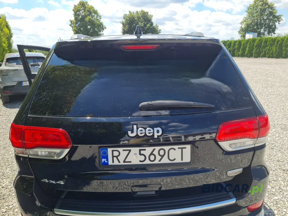 Zdjęcie szyby tylnej