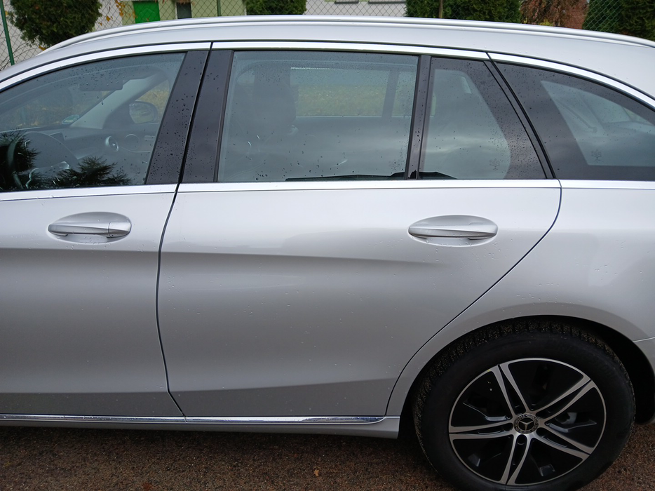 Zdjęcie drzwi tylne lewe wraz z szybą