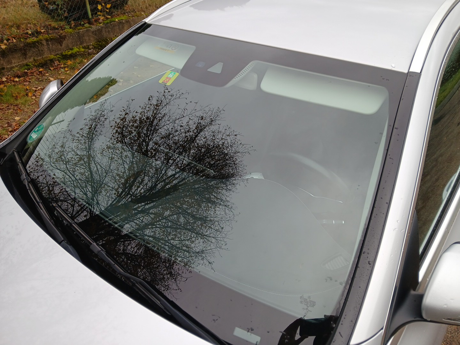 Zdjęcie szyby czołowej - zdjęcie ogólne