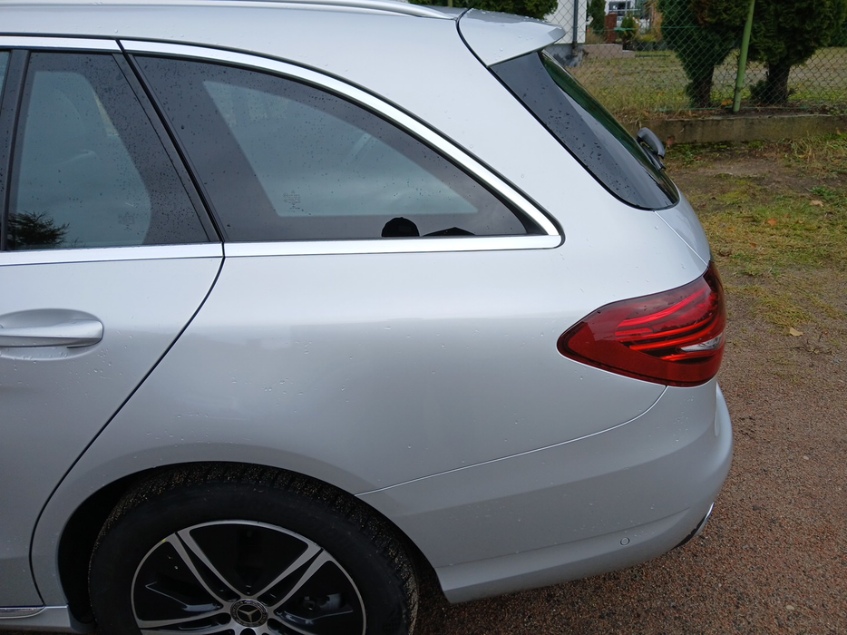 Zdjęcie błotnika tylnego lewego