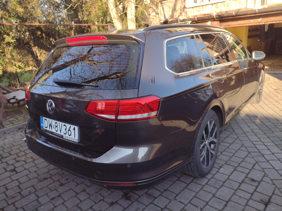 Zdjęcie po ukosie, prawy tył