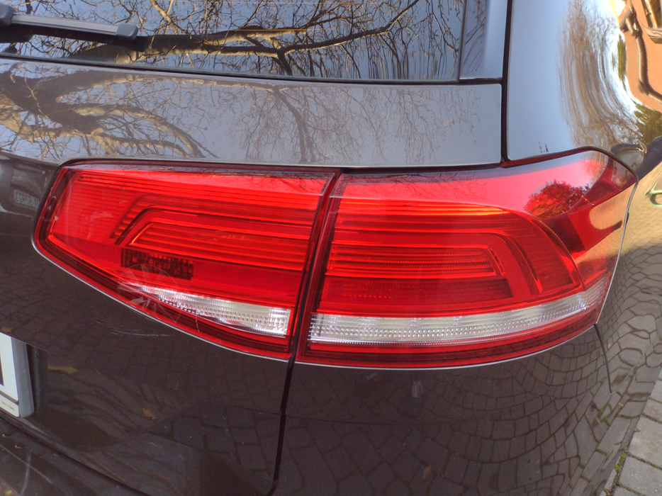 Zdjęcie oświetlenia tylnego prawego