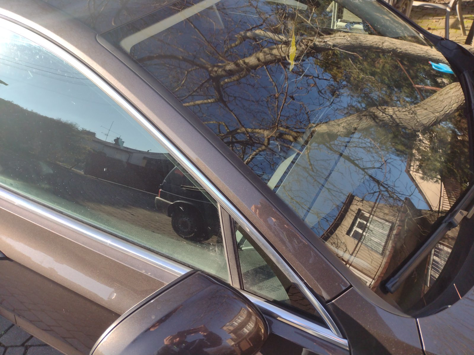 Zdjęcie słupka A prawego