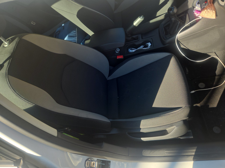 Zdjęcie fotela przedniego prawego