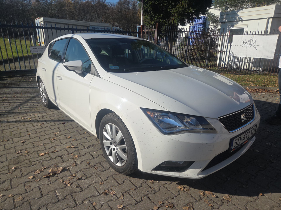 Zdjęcie po ukosie, prawy przód