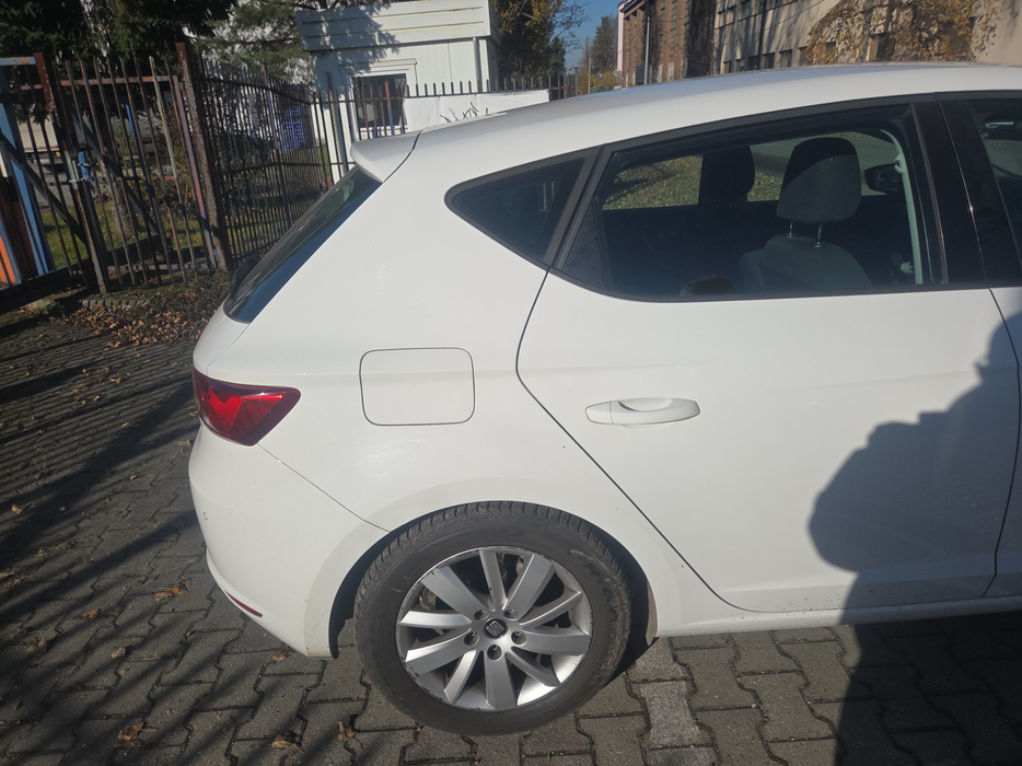 Zdjęcie błotnika tylnego prawego