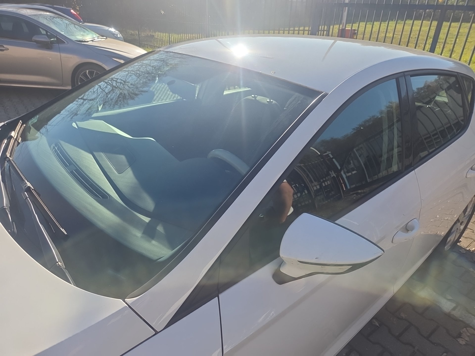 Zdjęcie słupka A lewego