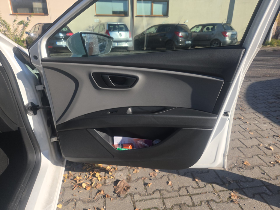 Zdjęcie tapicerki drzwi przednich prawych