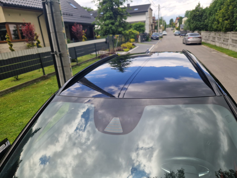 Zdjęcie dachu część przednia