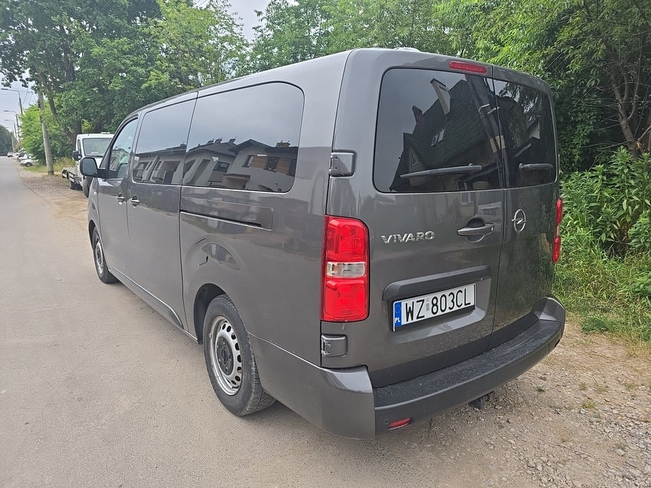 Zdjęcie lewy tył