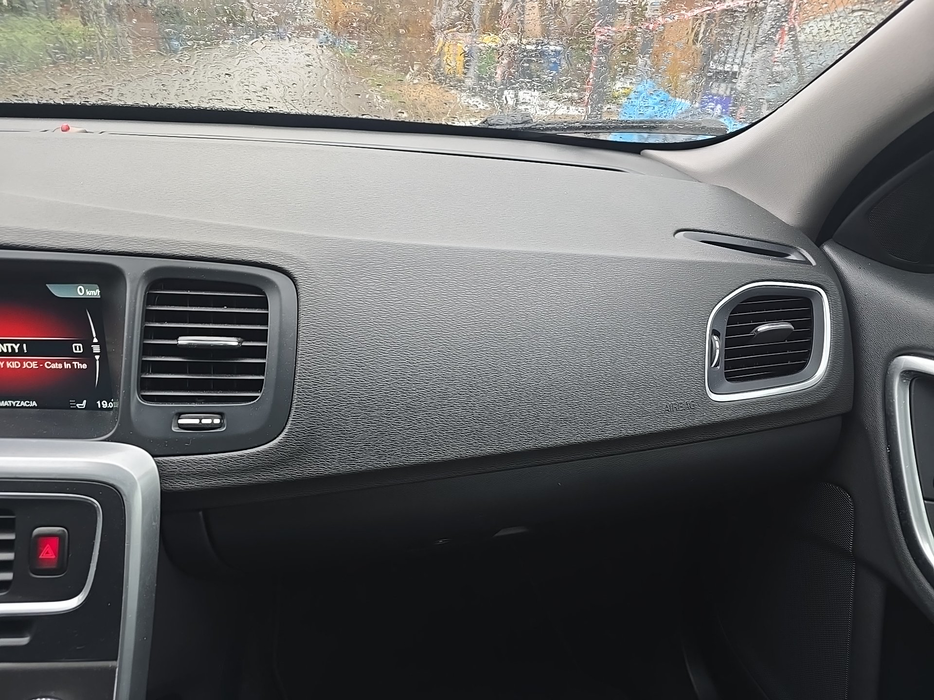 Zdjęcie kokpitu części prawej