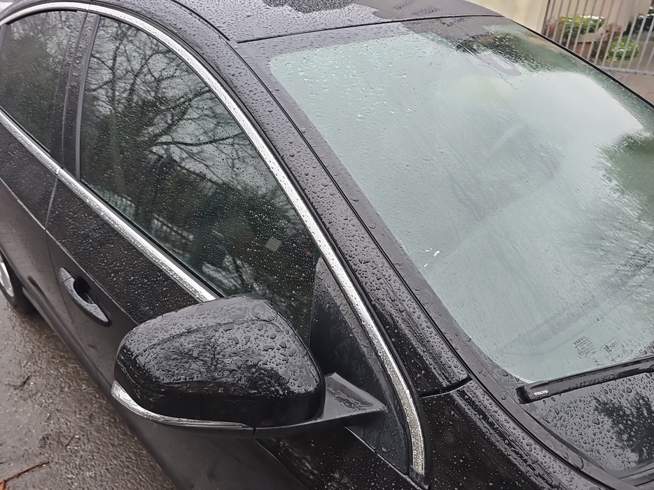 Zdjęcie słupka A prawego