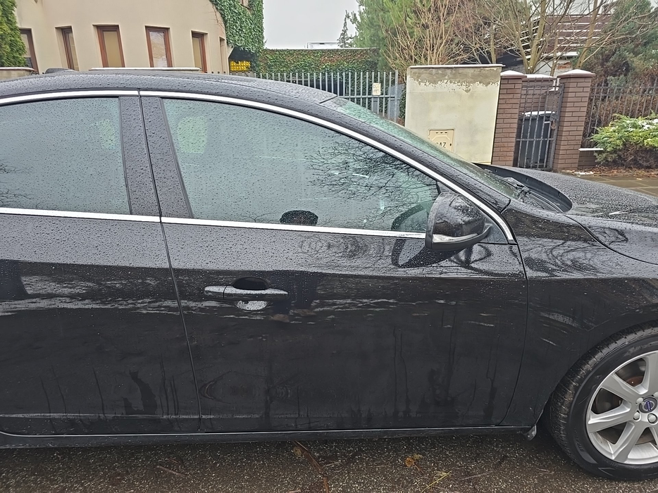 Zdjęcie drzwi przednich prawych wraz z szybą