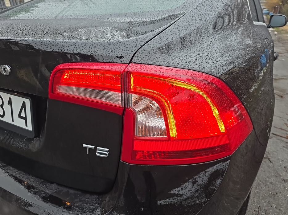 Zdjęcie oświetlenia tylnego prawego