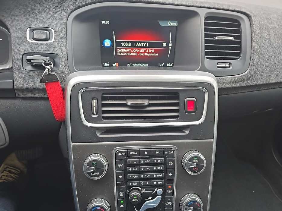 Zdjęcie jednostki multimedialnej