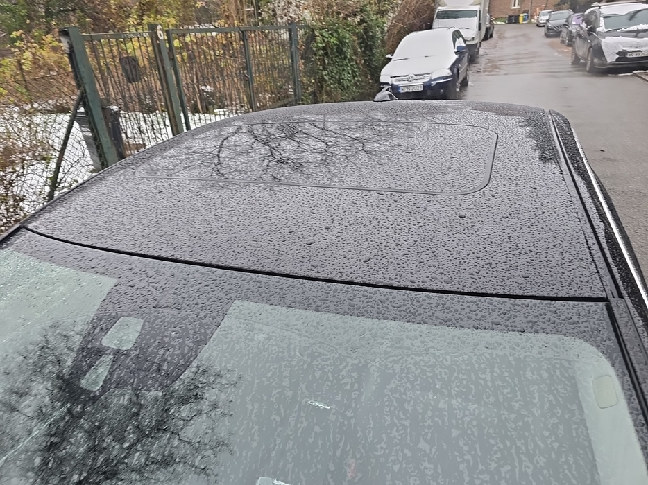 Zdjęcie dachu część przednia