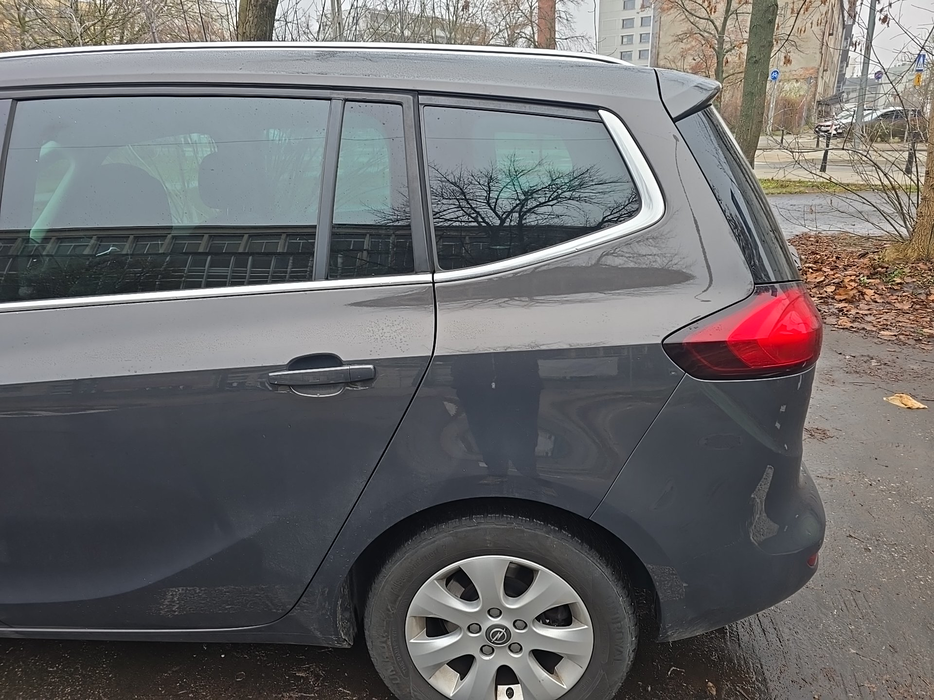 Zdjęcie błotnika tylnego lewego